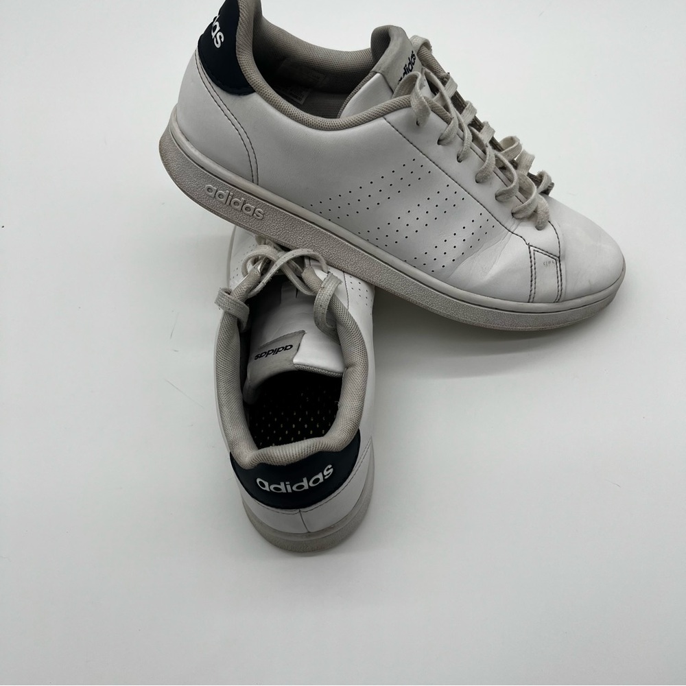 Adidas Men's White and Navy Leather Sneakers GZ5299 Size 9